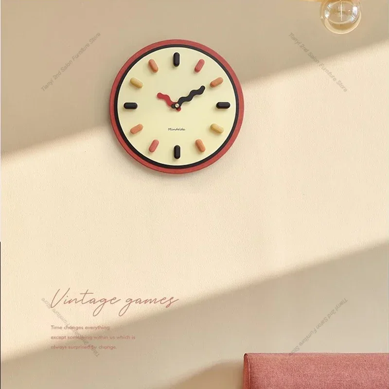 Luxury Lifestyle Homes - Cream Style Decoration Wall Clocks Living