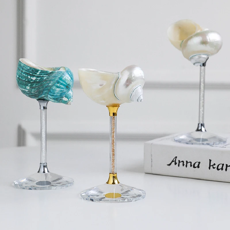 Luxury Lifestyle Items - Natural Conch Shell Goblet Creative Champagne