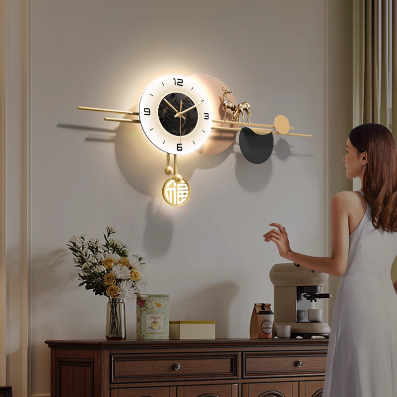 Light Luxury Interior Wall Clo - Luxury Lifestyle Homes recension och pris