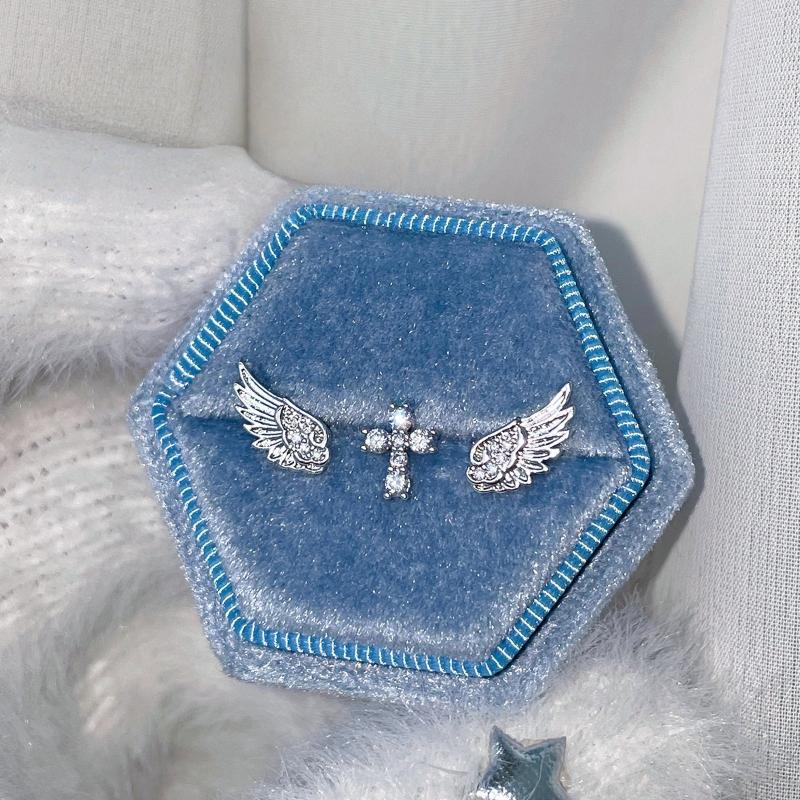 Angel Wings Cross Earrings Lux - Luxury Lifestyle Jewelry recension och pris