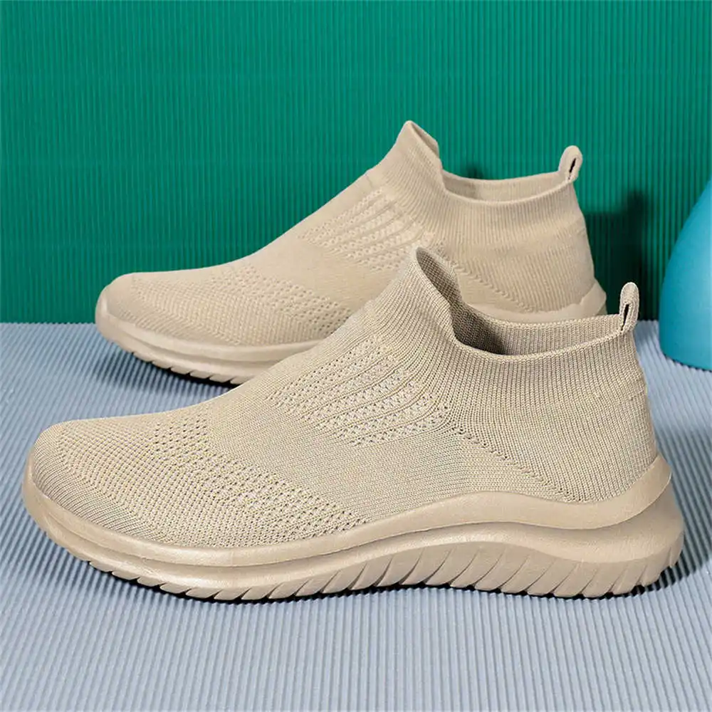 Beige Soft New Novelty Tennis  - Luxury Lifestyle Grooming recension och pris