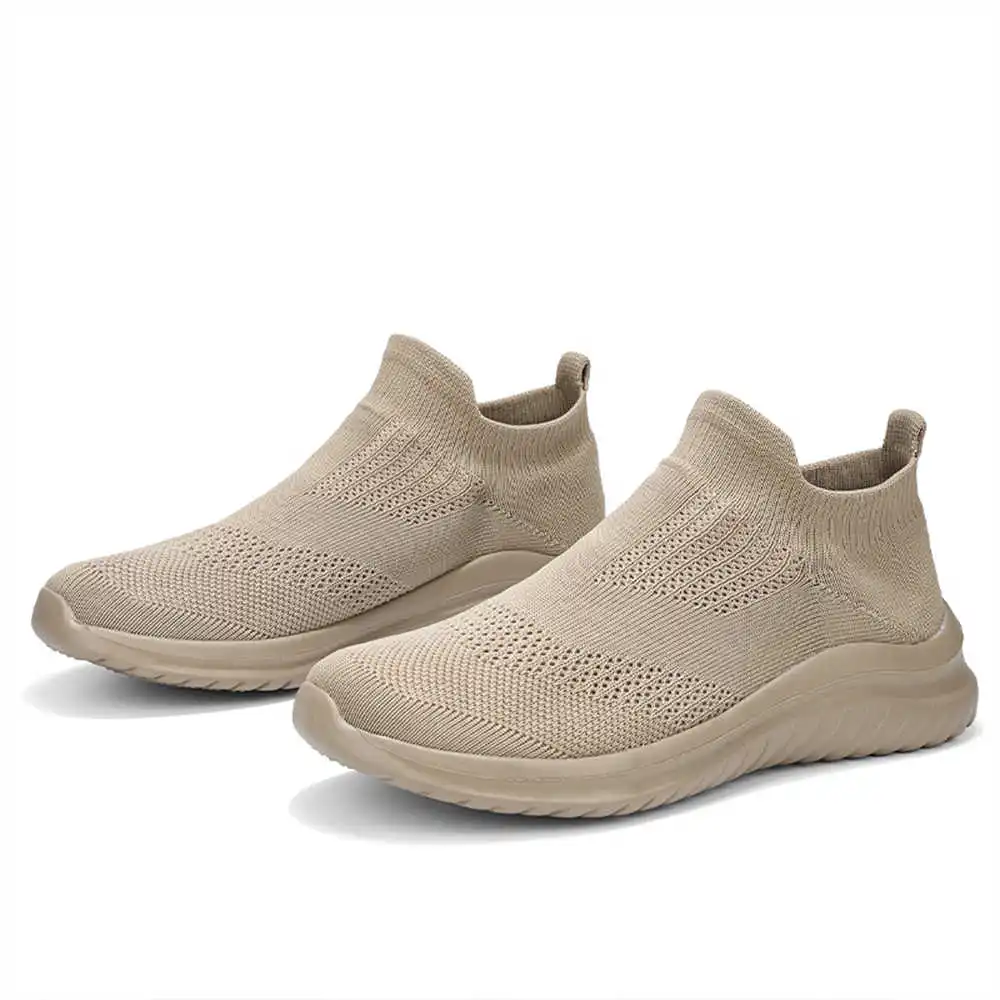 Beige Soft New Novelty Tennis  - Luxury Lifestyle Grooming recension och pris
