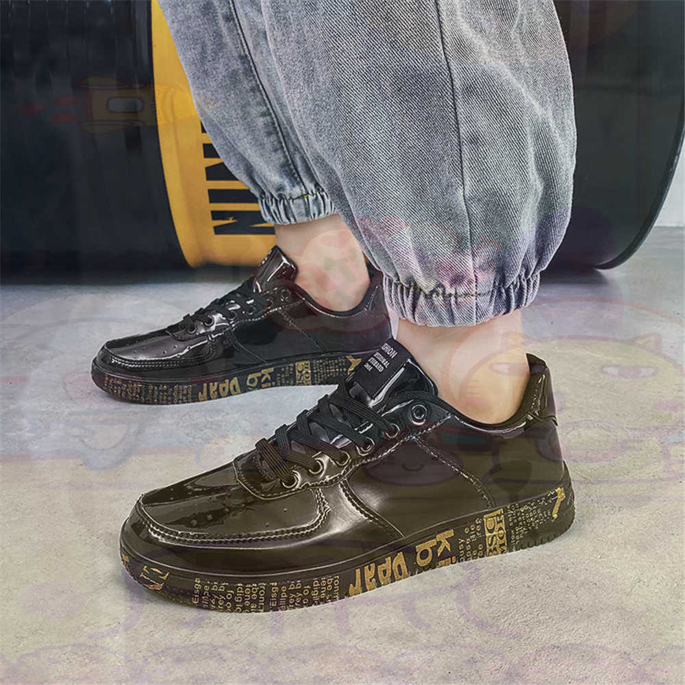 Round Foot Size 45 Sneakers Wh - Luxury Lifestyle Grooming recension och pris