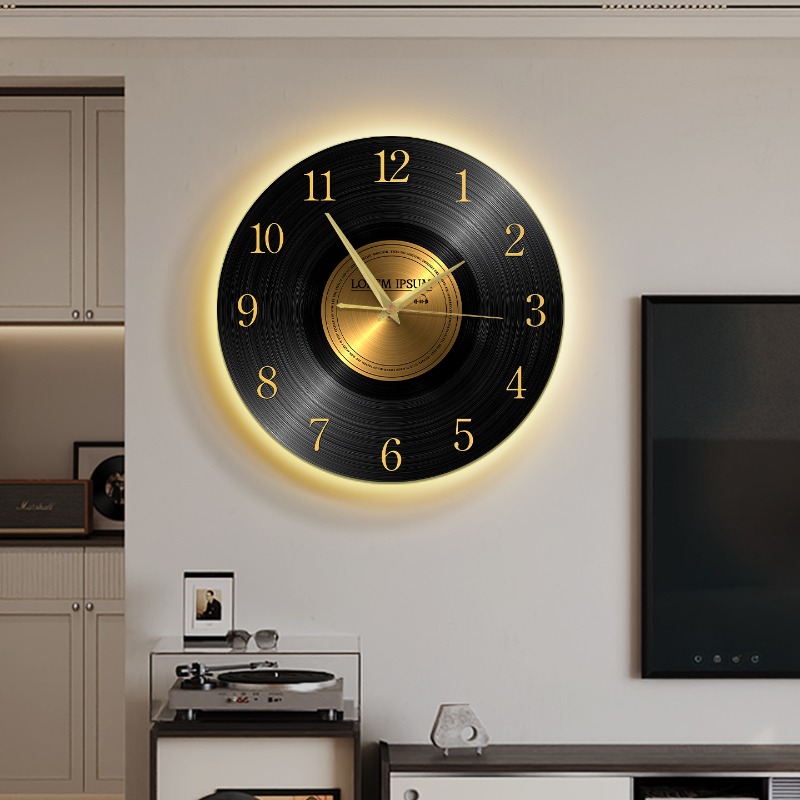 Vintage Wall Clock with Light  - Luxury Lifestyle Homes recension och pris
