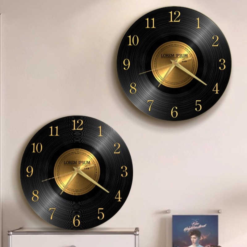 Vintage Wall Clock with Light  - Luxury Lifestyle Homes recension och pris
