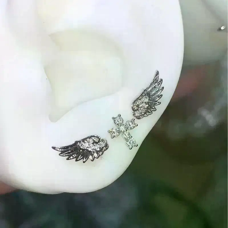 Angel Wings Cross Earrings Lux - Luxury Lifestyle Jewelry recension och pris